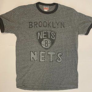 Junk Food Men's Brooklyn Nets T-Shirt